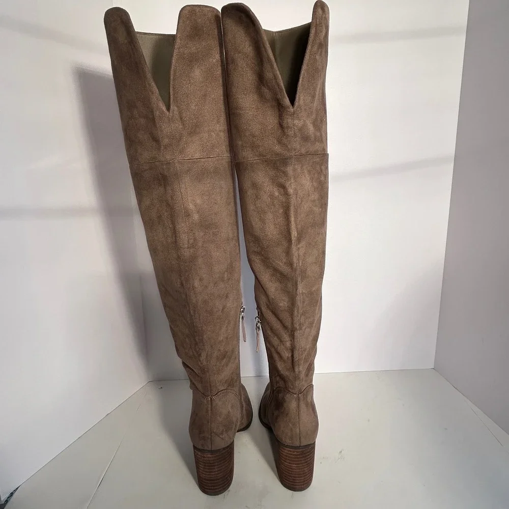 bp taupe suede